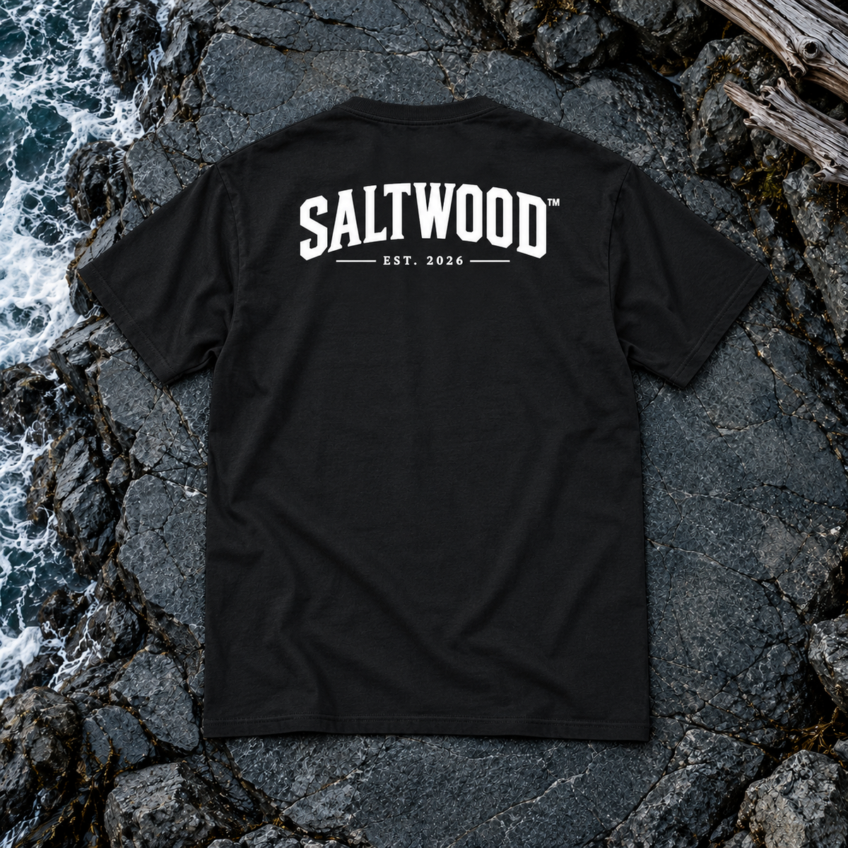 Pinewave Tee Black | White